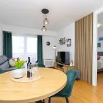 Musulin With Balcony And Garage Apartament *