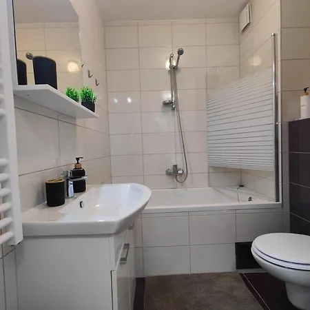 شقة Musulin With Balcony And Garage *